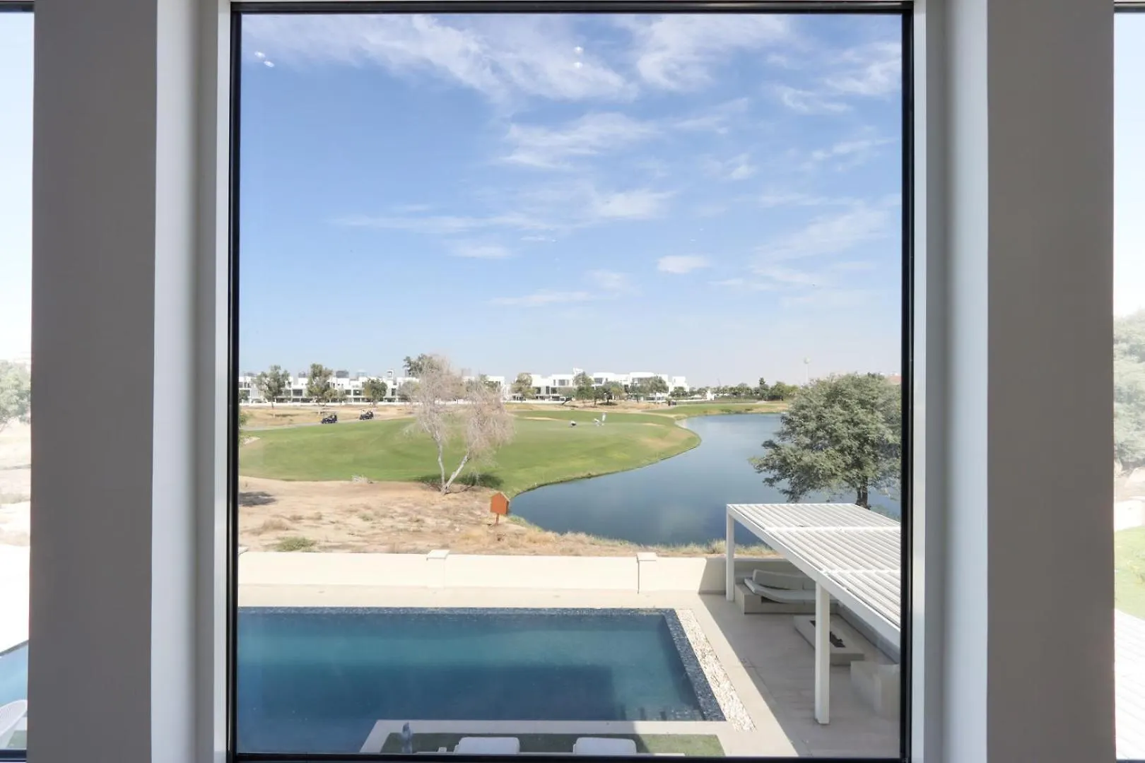 Livbnb-Luxurious Family Getaway, 6Br Villa Dubai