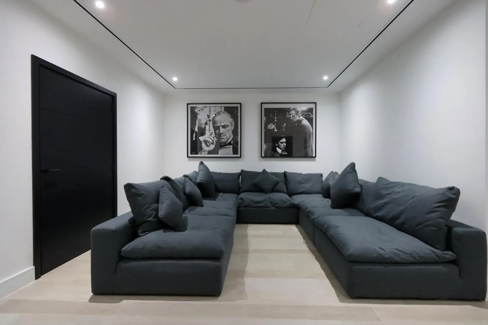 Livbnb-Luxurious Family Getaway, 6Br Villa Dubai 0*,