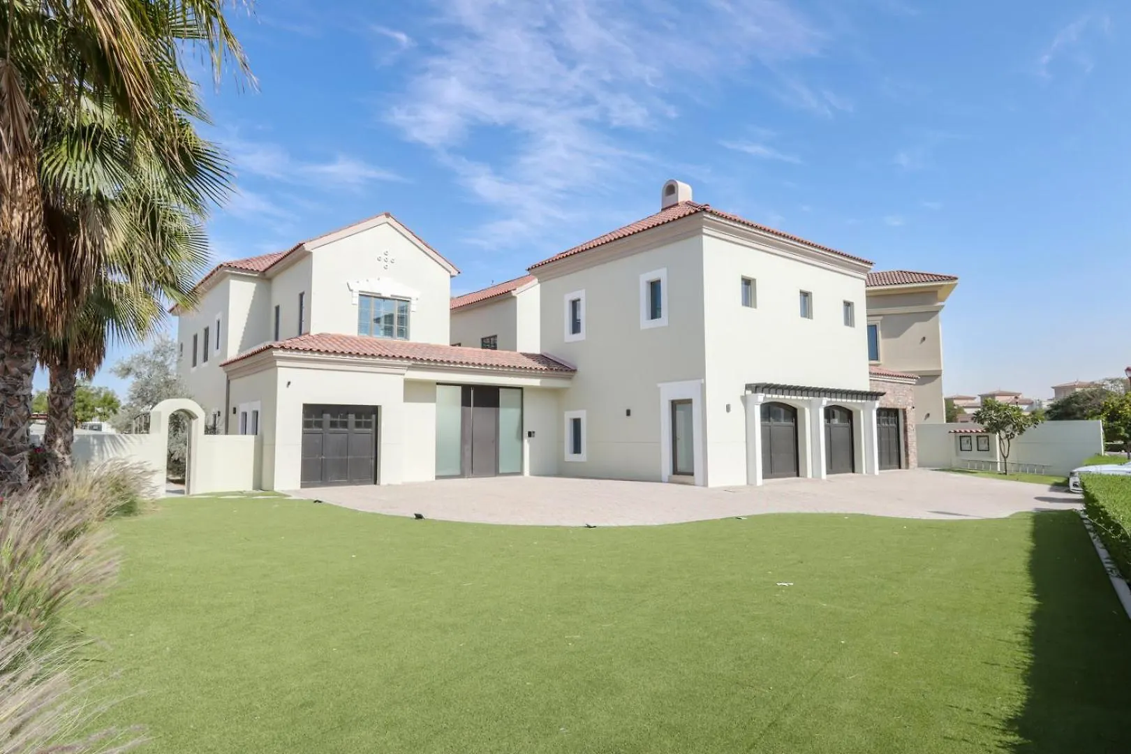 Livbnb-Luxurious Family Getaway, 6Br Villa Dubai 0*,  United Arab Emirates