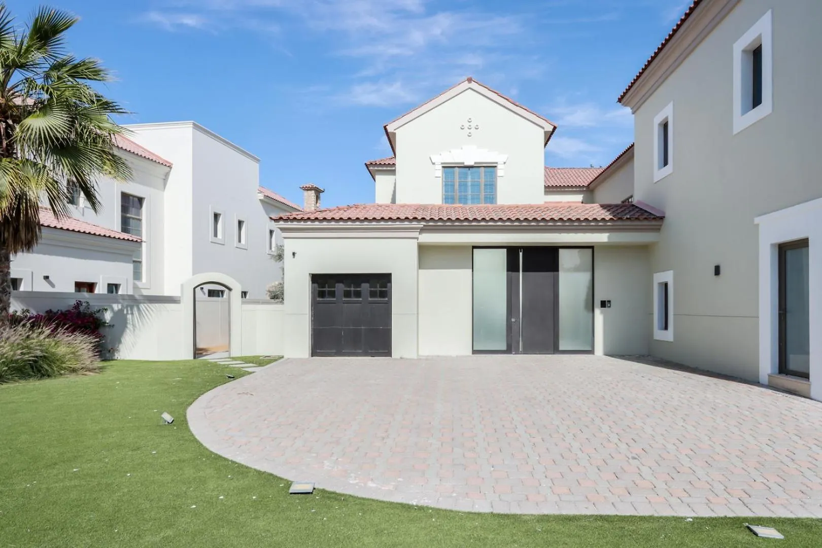 Livbnb-Luxurious Family Getaway, 6Br Villa Dubai