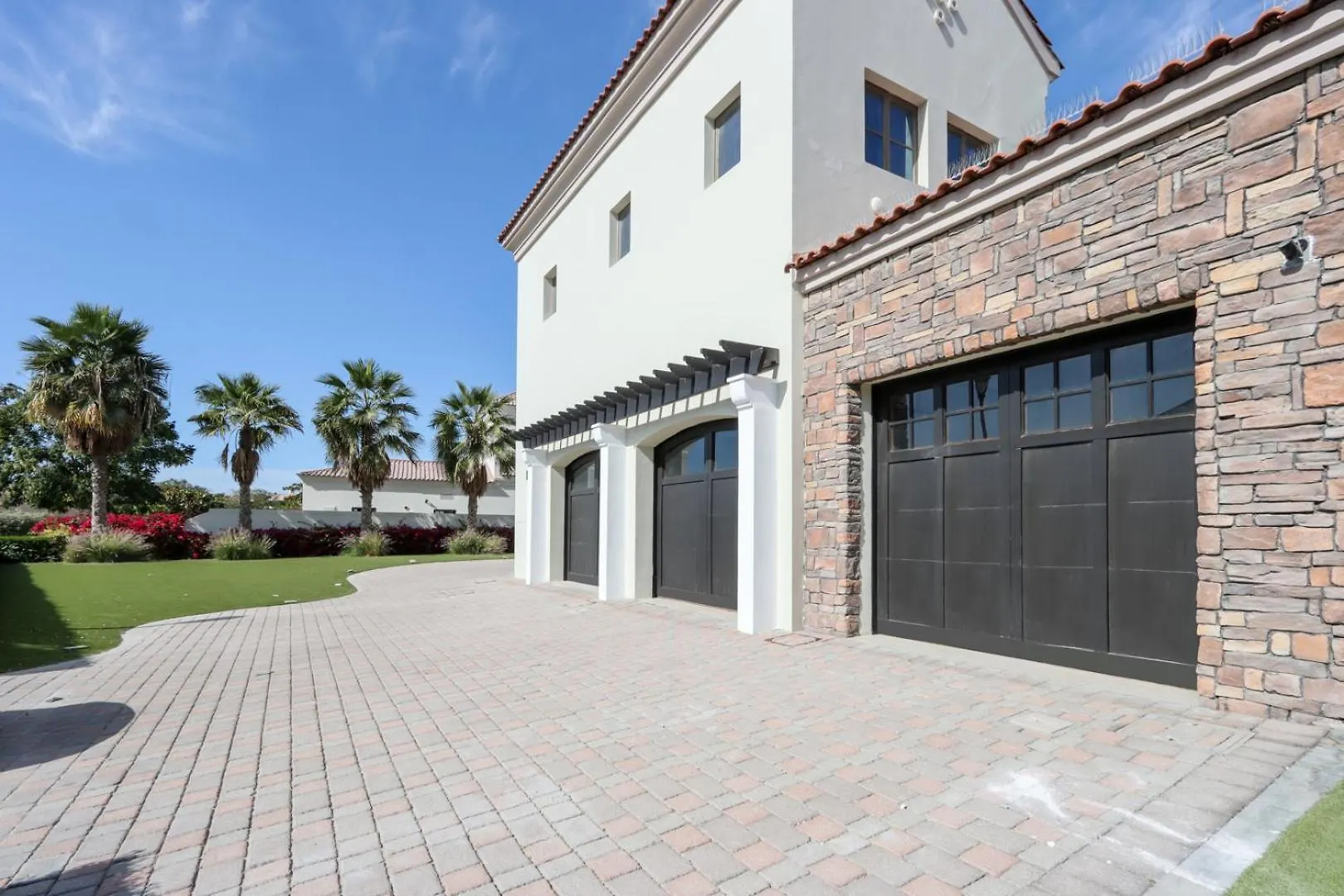 Apartment Livbnb-Luxurious Family Getaway, 6Br Villa Dubai