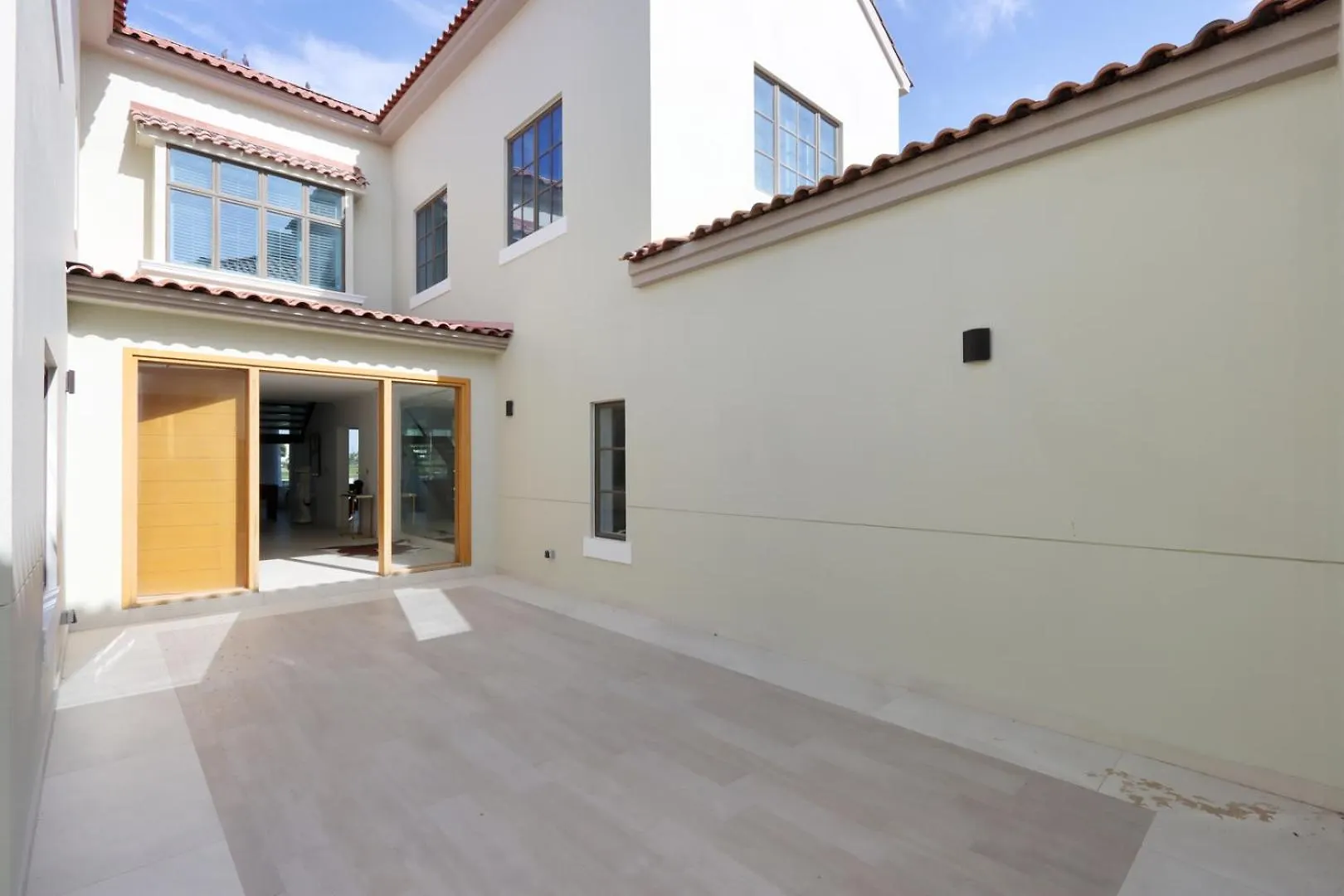 Livbnb-Luxurious Family Getaway, 6Br Villa Dubai Apartment