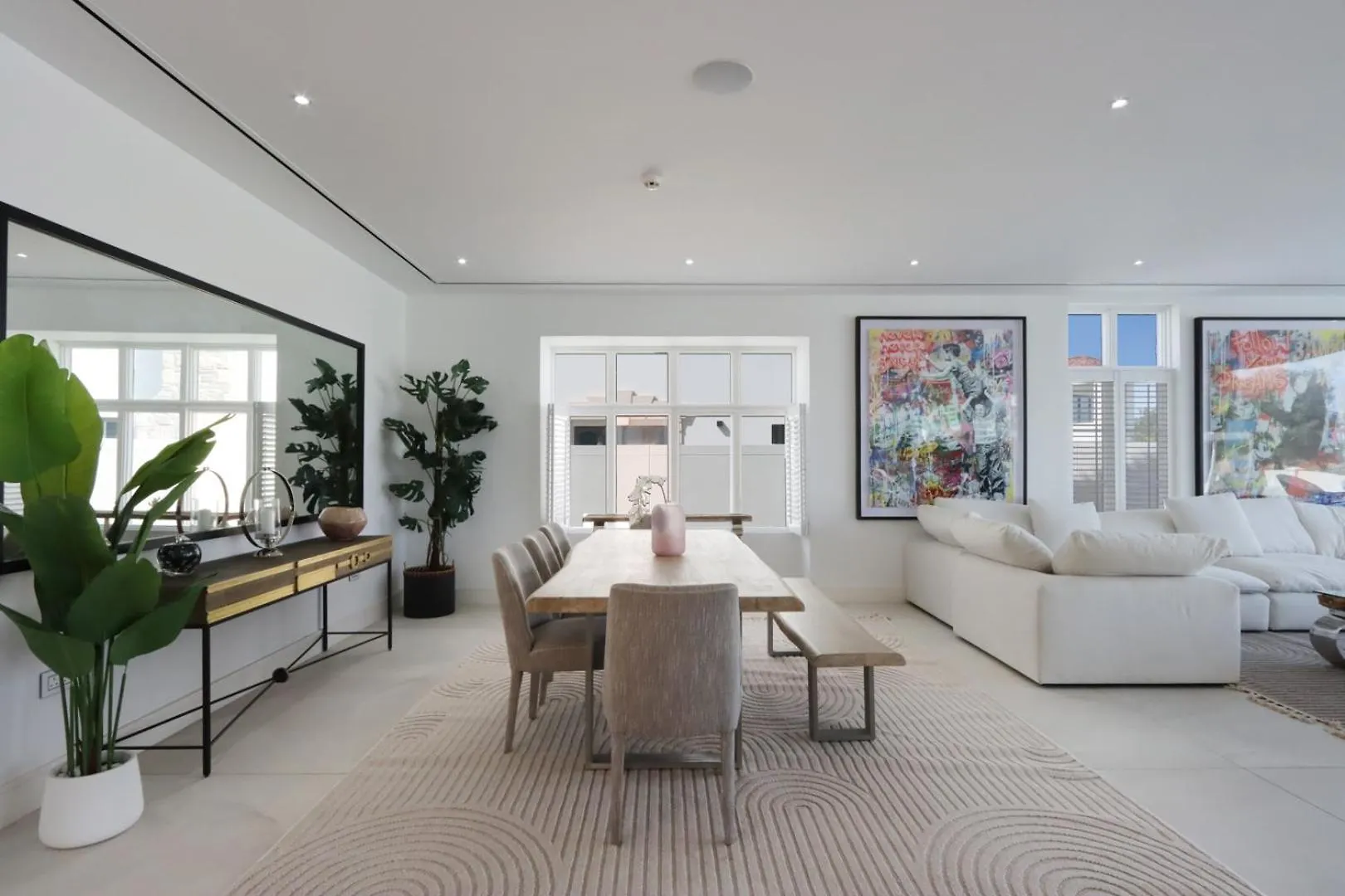 Apartment Livbnb-Luxurious Family Getaway, 6Br Villa Dubai United Arab Emirates