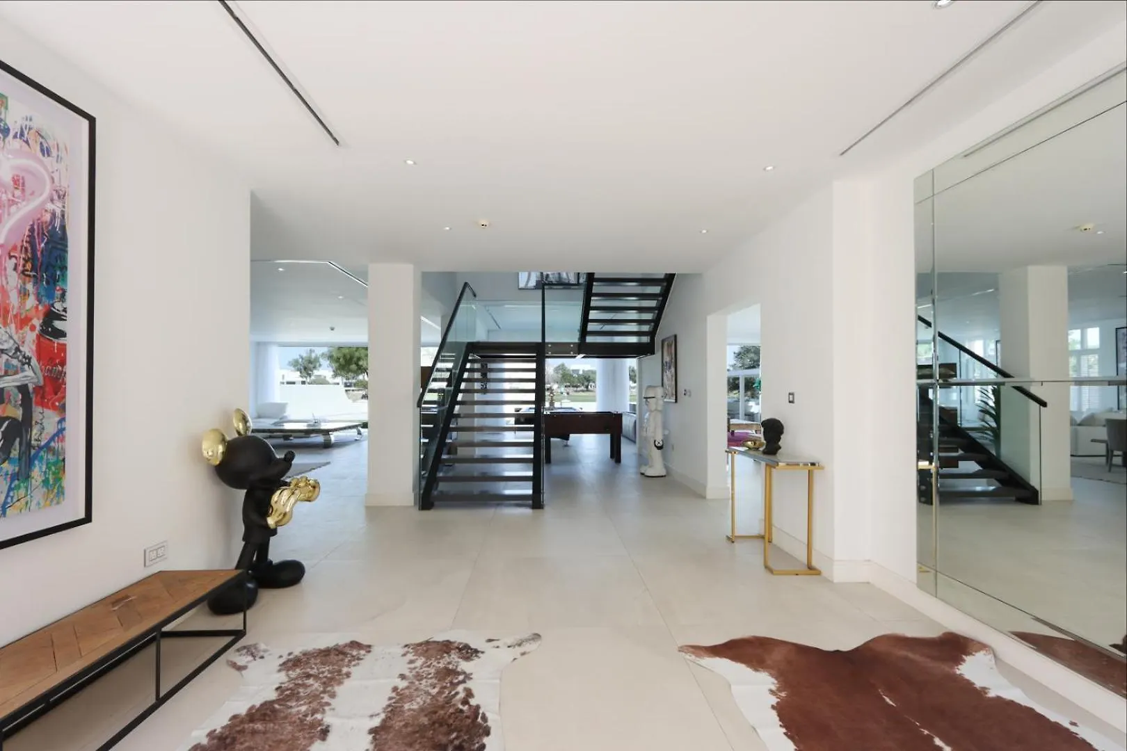 Livbnb-Luxurious Family Getaway, 6Br Villa Dubai